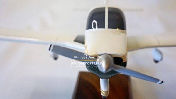 Model of Piper PA-28 Cherokee with detailed craftsmanship.